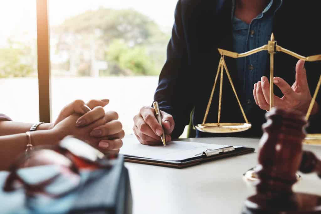 Court Applications vs. Mediation: A Less Stressful Path with EH Mediation Saffron Walden